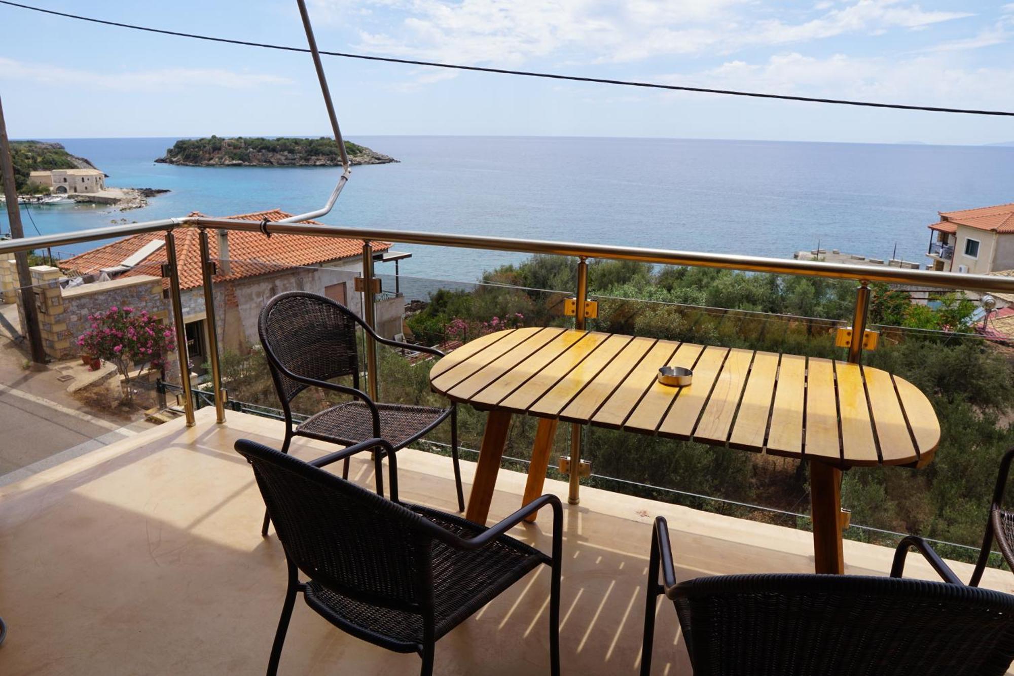 Sea And Sun Apartments 303 Ιδιωτικό Διαμέρισμα การ์ดามมีลี ภายนอก รูปภาพ