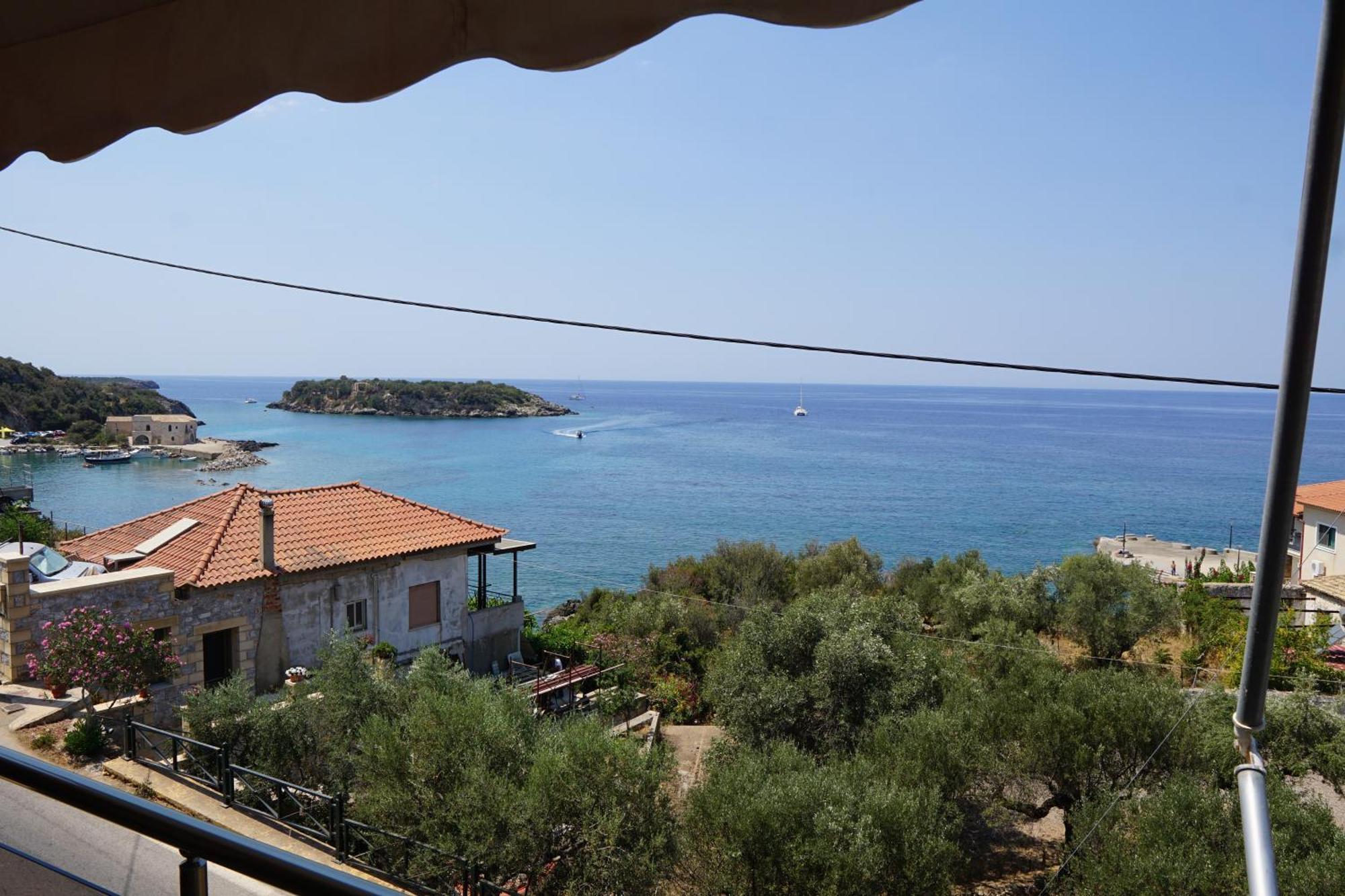 Sea And Sun Apartments 303 Ιδιωτικό Διαμέρισμα การ์ดามมีลี ภายนอก รูปภาพ