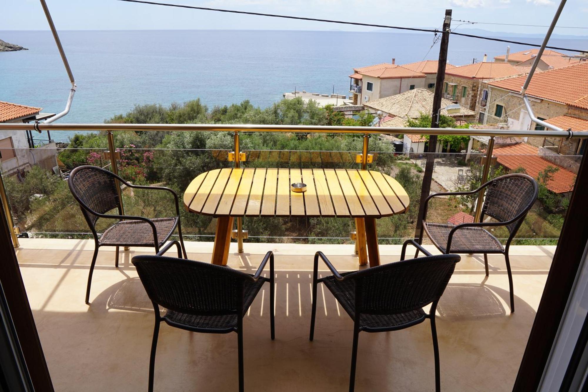 Sea And Sun Apartments 303 Ιδιωτικό Διαμέρισμα การ์ดามมีลี ภายนอก รูปภาพ