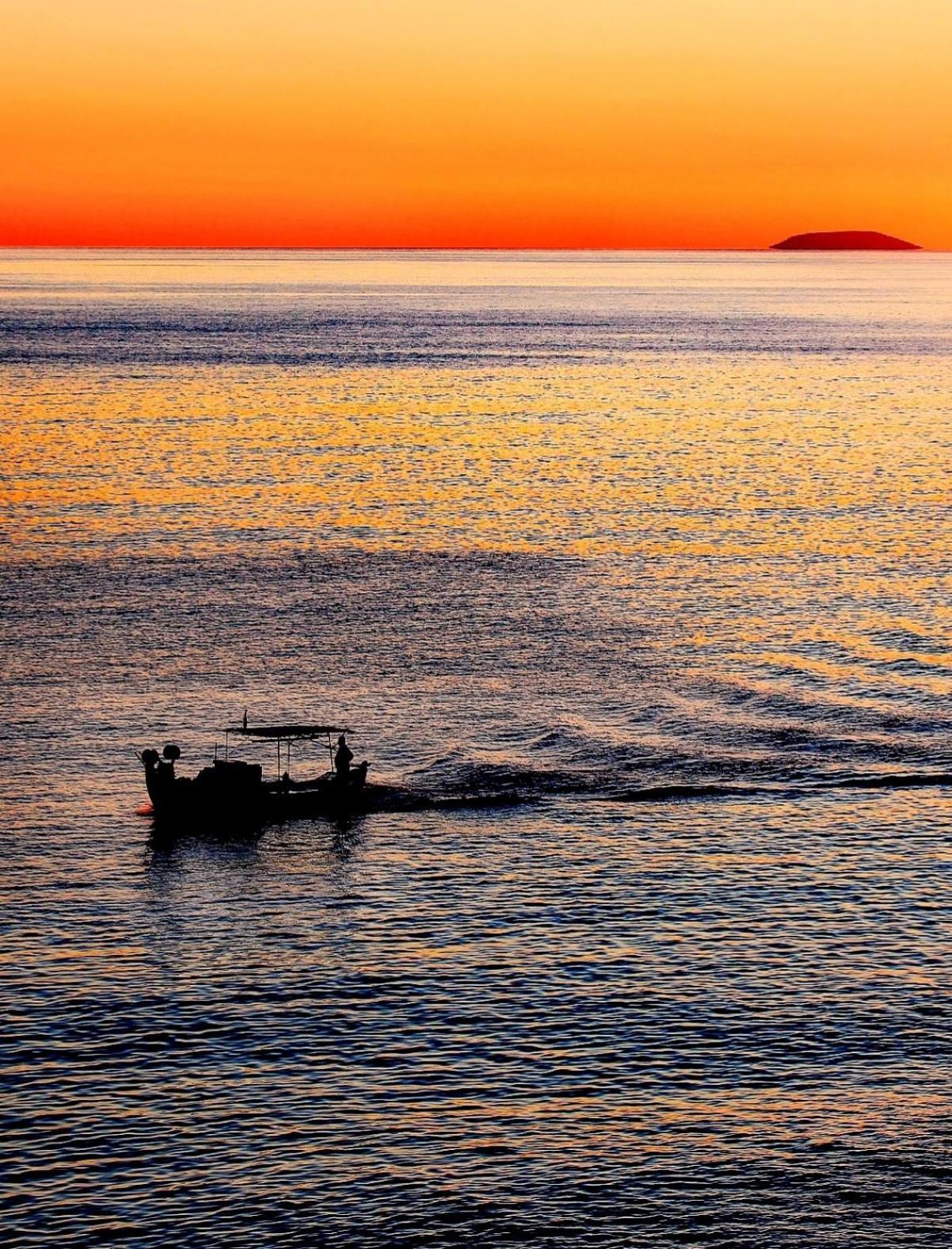 Sea And Sun Apartments 303 Ιδιωτικό Διαμέρισμα การ์ดามมีลี ภายนอก รูปภาพ